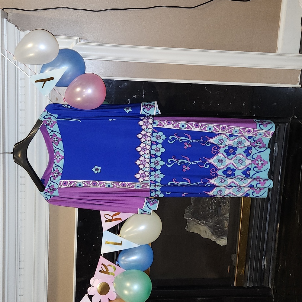 Women's dress